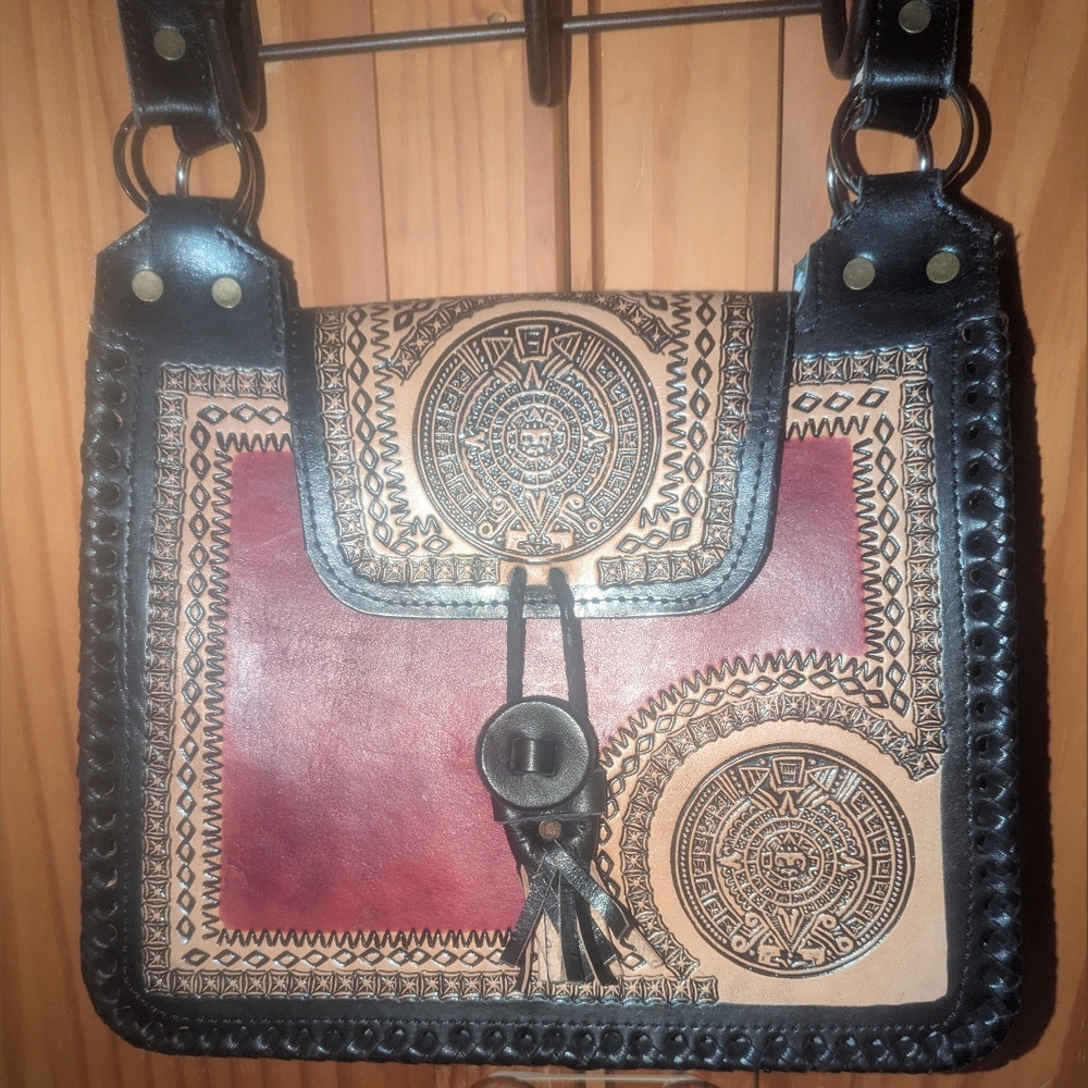 Handcrafted Leather Tooled Shoulder Bag - Black, Red, and Tan - Picture 4 of 9